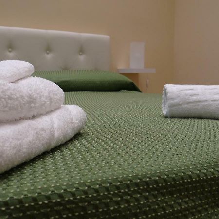 Montecarlo Palace Bed and Breakfast Palermo Buitenkant foto