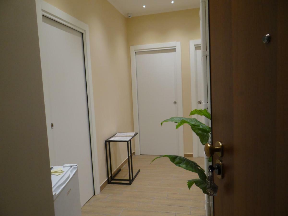Montecarlo Palace Bed and Breakfast Palermo Buitenkant foto