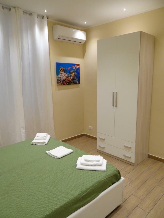 Montecarlo Palace Bed and Breakfast Palermo Buitenkant foto