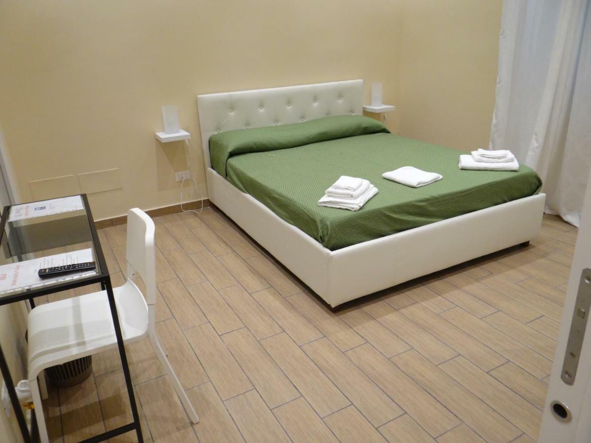 Montecarlo Palace Bed and Breakfast Palermo Buitenkant foto