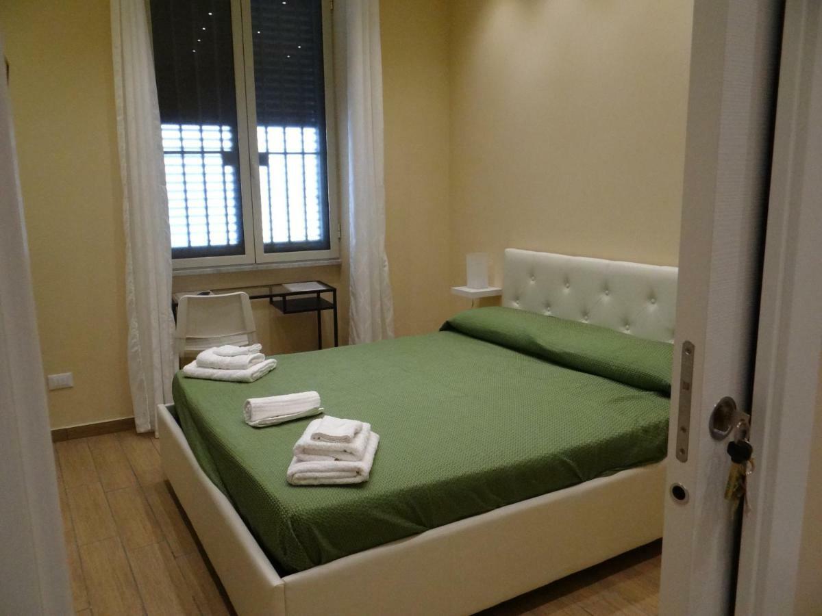 Montecarlo Palace Bed and Breakfast Palermo Buitenkant foto